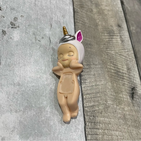 Sonny Angel Hippers Sleeping Dreaming Series Unicorn Attach Me mini figure - Picture 4 of 4